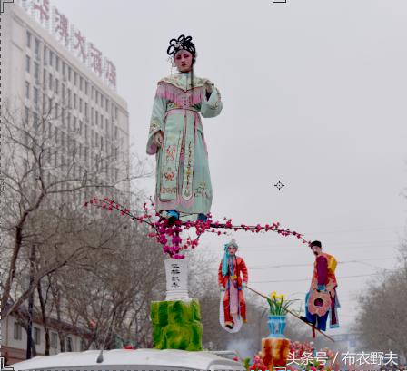 震惊！盗录哪吒2大祸临头，巨额罚金1.5万背后隐藏的法律故事！